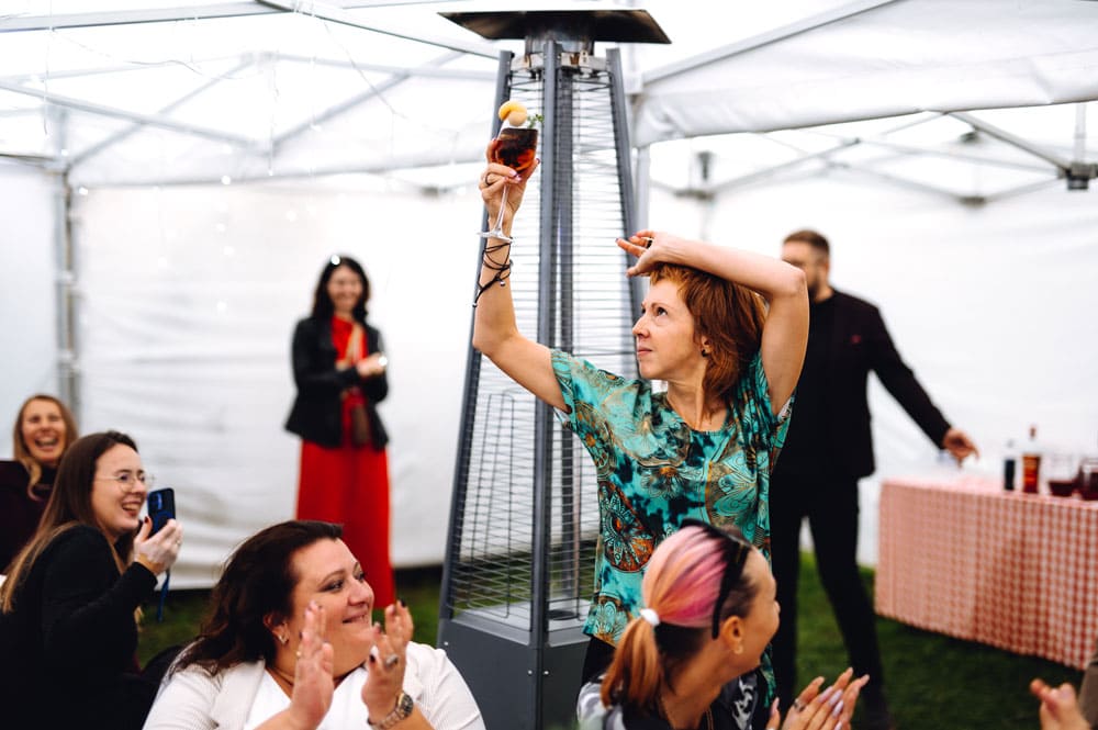 ����